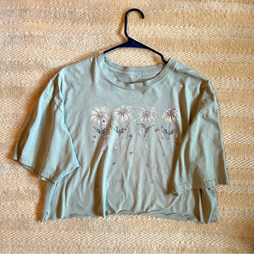 Oversized Cropped Graphic Tee